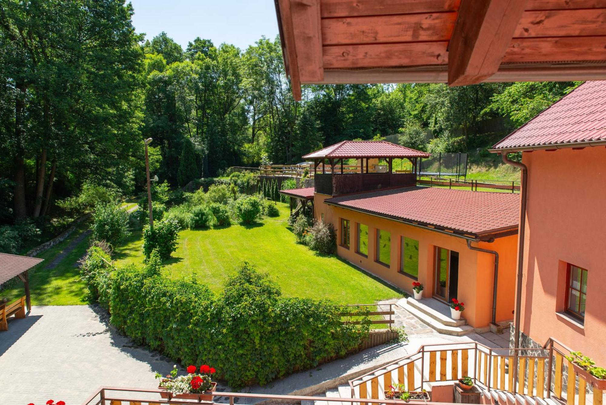 Penzion Liskuv Mlyn Milesov Exterior foto