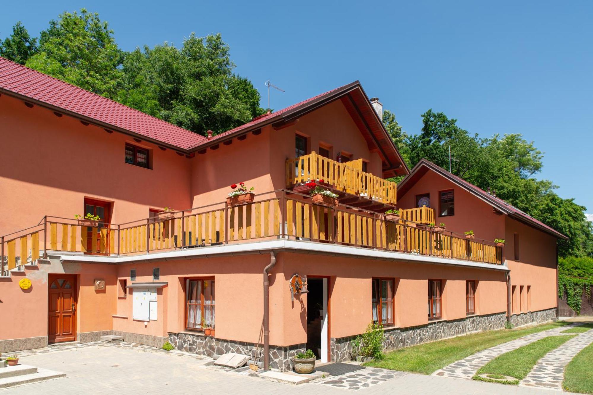 Penzion Liskuv Mlyn Milesov Exterior foto